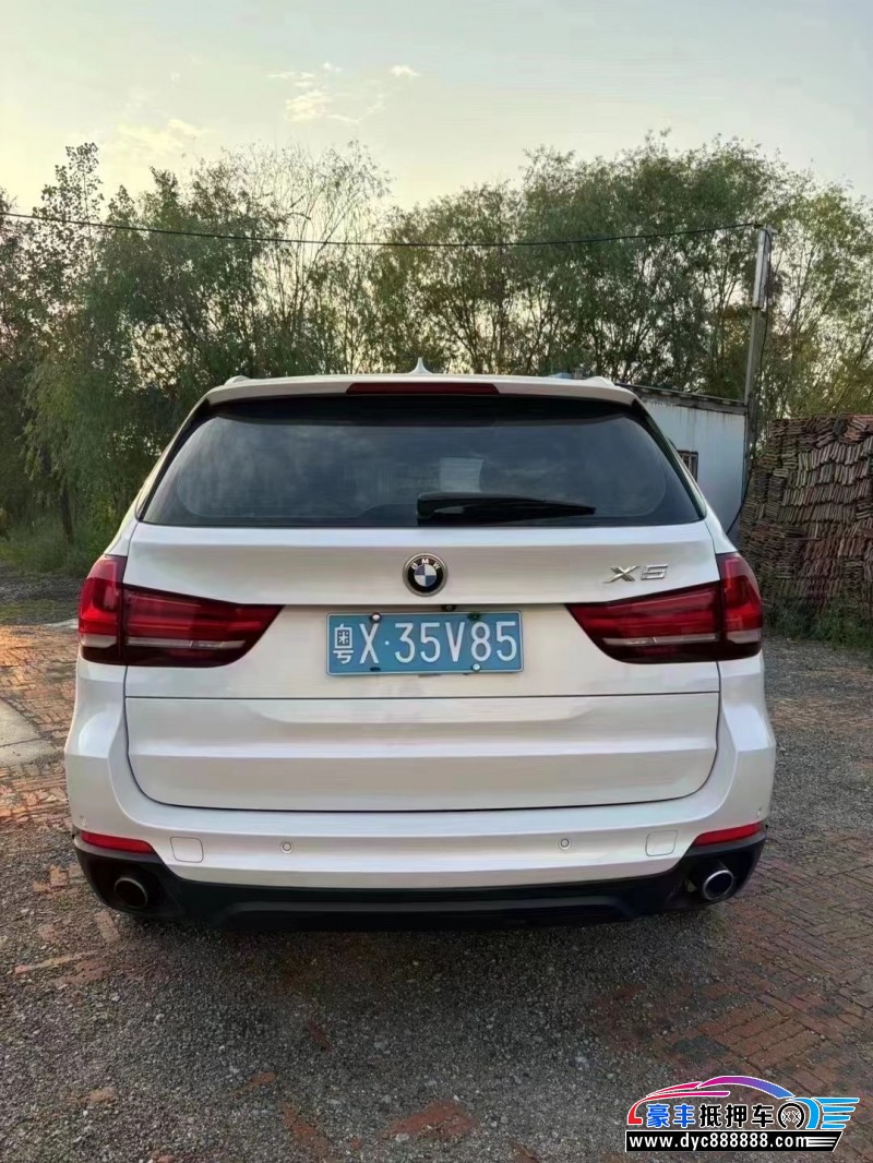 15年宝马X5轿车抵押车出售