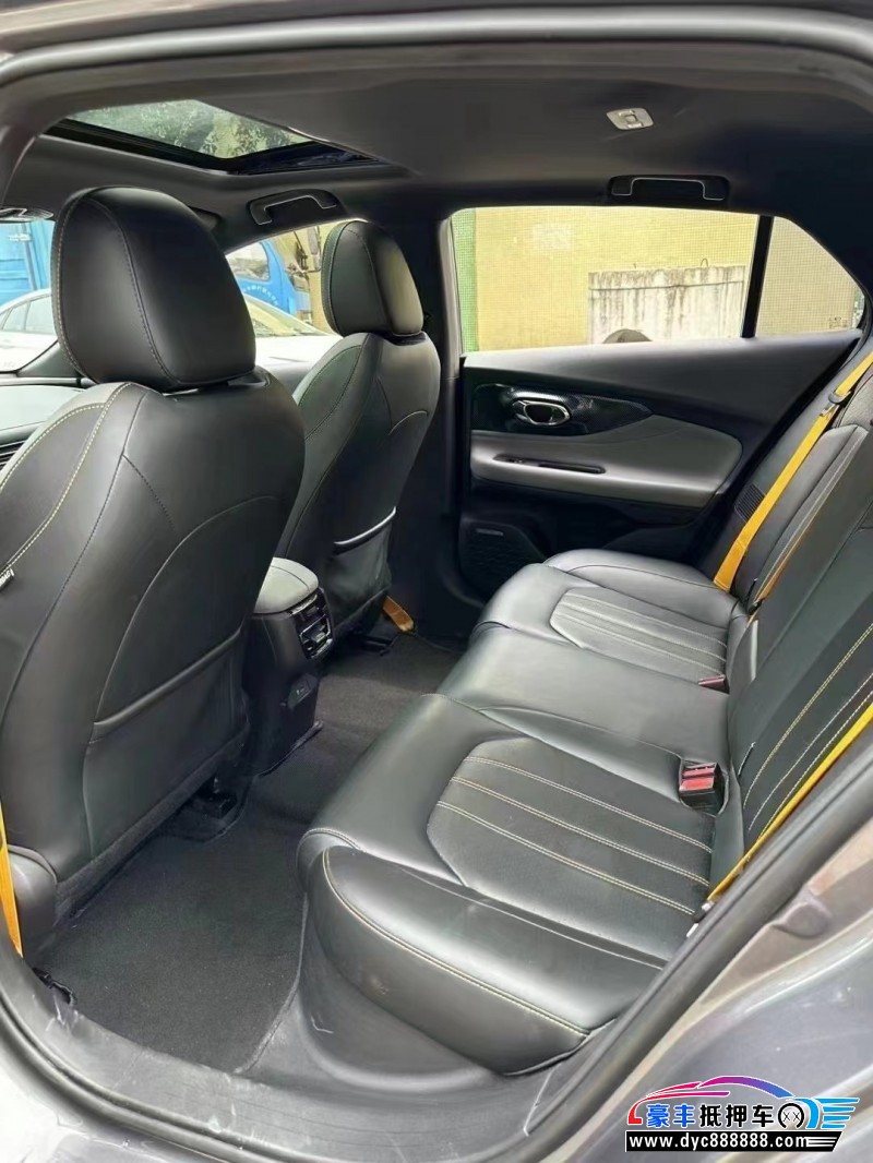 23年传祺影豹轿车抵押车出售