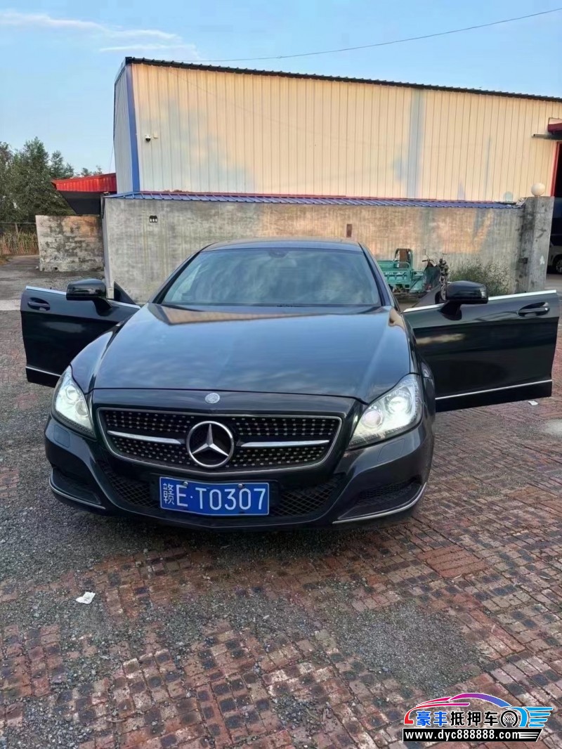 12年奔驰CLS轿车抵押车出售