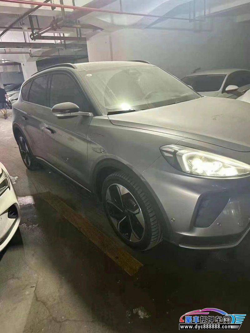 23年极狐阿尔法T轿车抵押车出售