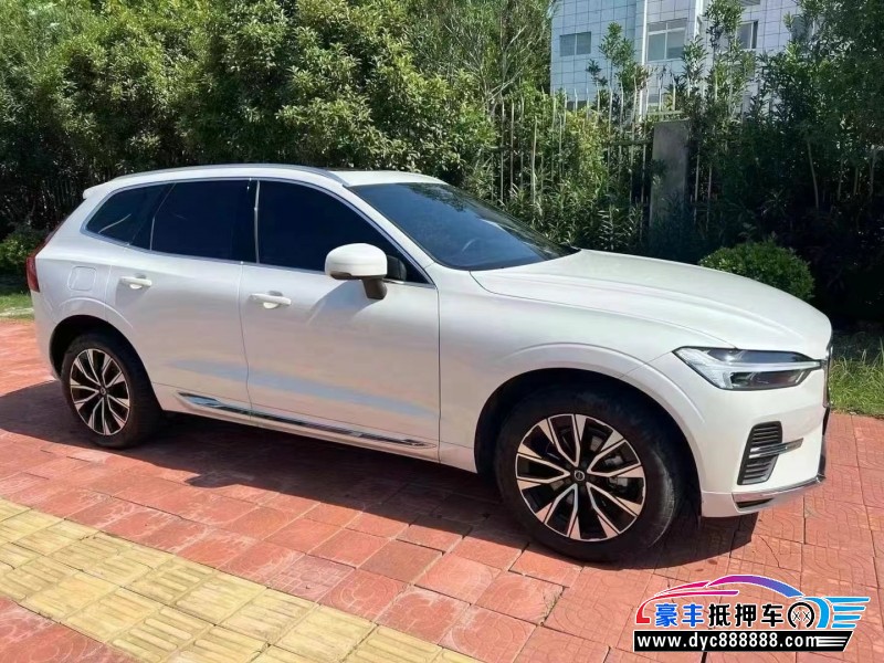 23年沃尔沃XC60轿车抵押车出售
