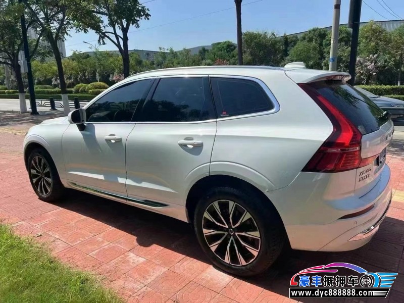 23年沃尔沃XC60轿车抵押车出售