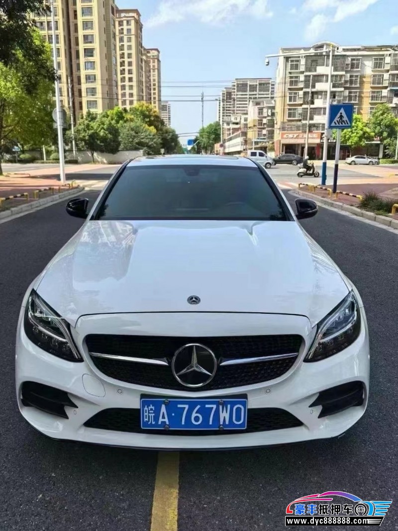 21年奔驰C轿车抵押车出售