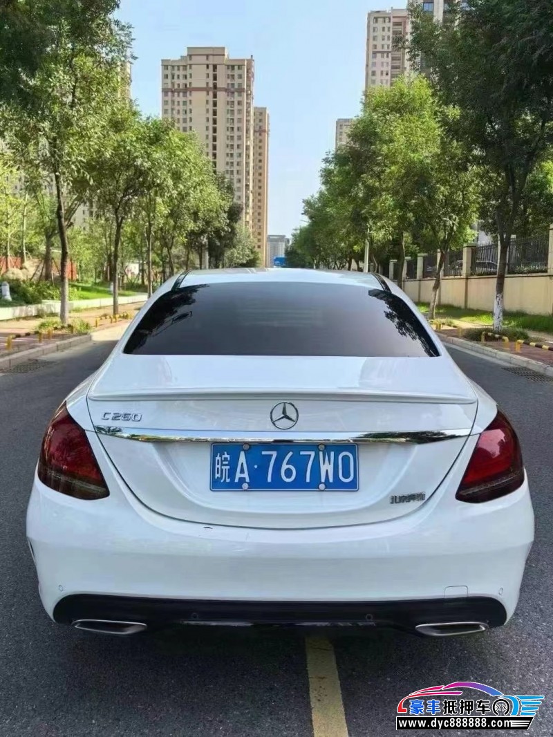 21年奔驰C轿车抵押车出售