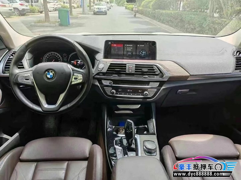 19年宝马X3轿车抵押车出售