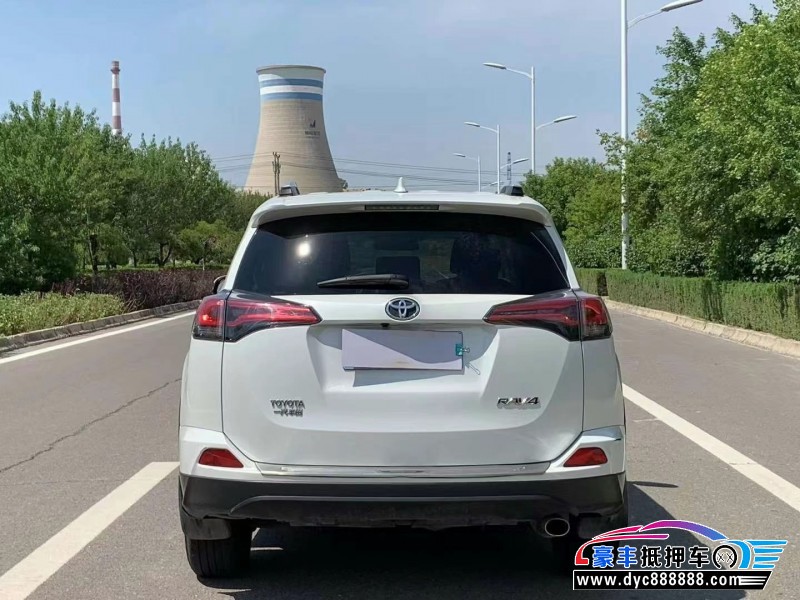 19年丰田RAV4荣放轿车抵押车出售