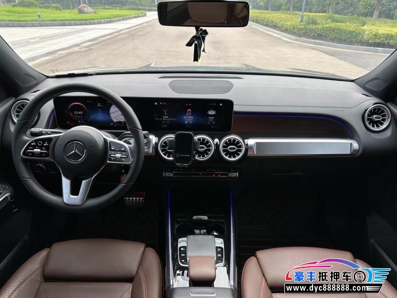 20年奔驰GLB轿车抵押车出售