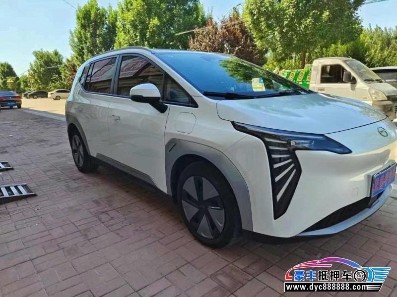 24年埃安Y70轿车抵押车出售