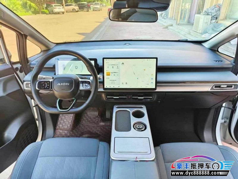 24年埃安Y70轿车抵押车出售