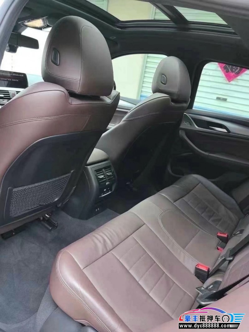 20年宝马X4轿车抵押车出售