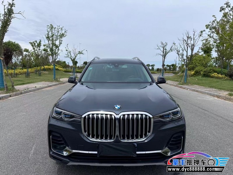 19年宝马X7轿车抵押车出售