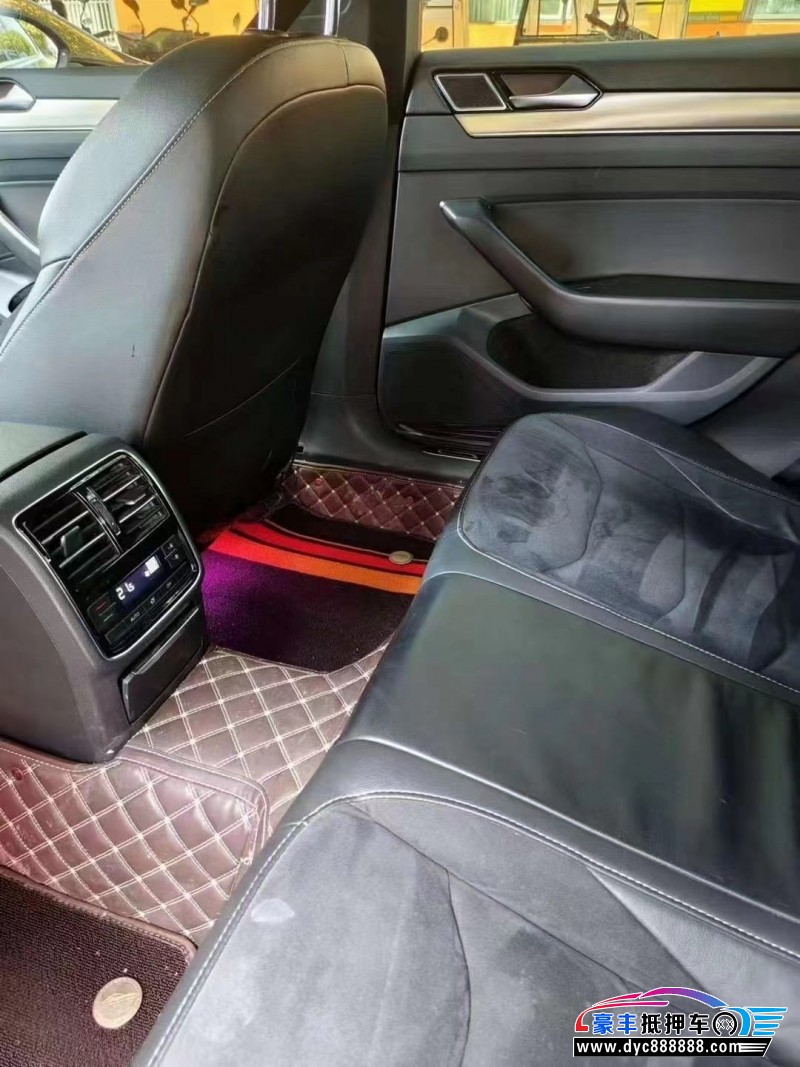 19年大众CC轿车抵押车出售