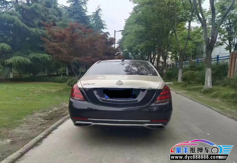 19年奔驰迈巴赫S级轿车抵押车出售