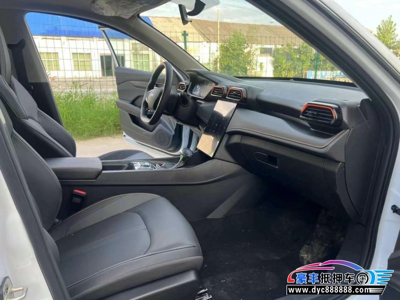 24年东风风神奕炫轿车抵押车出售