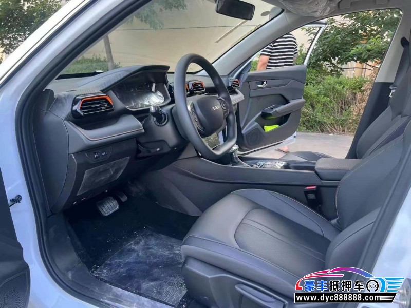 24年东风风神奕炫轿车抵押车出售