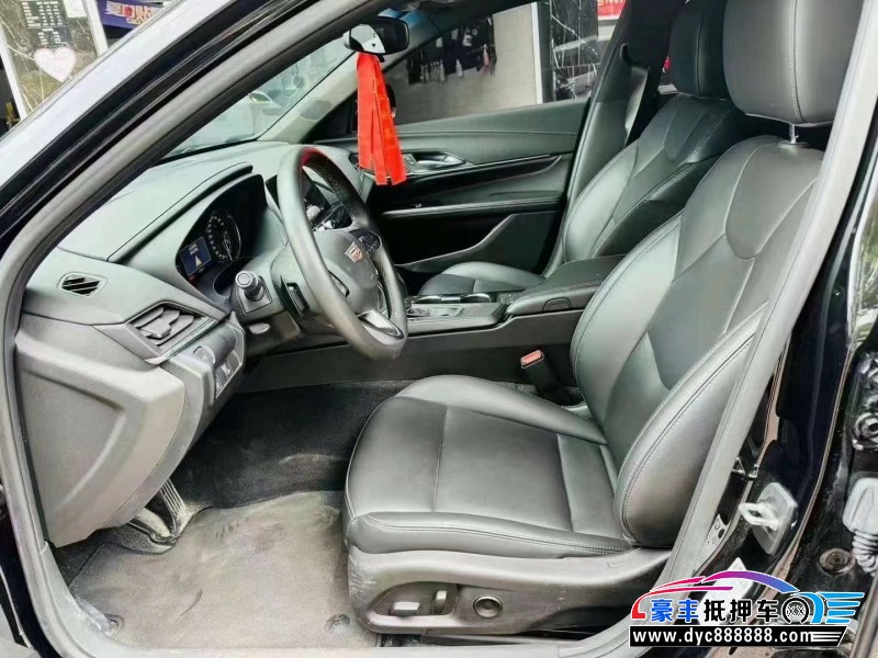 22年凯迪拉克CT4轿车抵押车出售