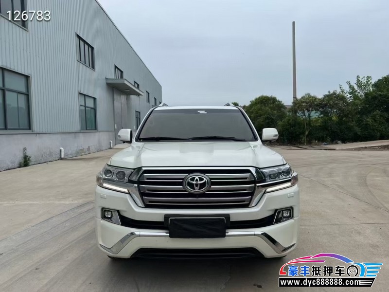 18年丰田兰德酷路泽（陆巡）轿车抵押车出售