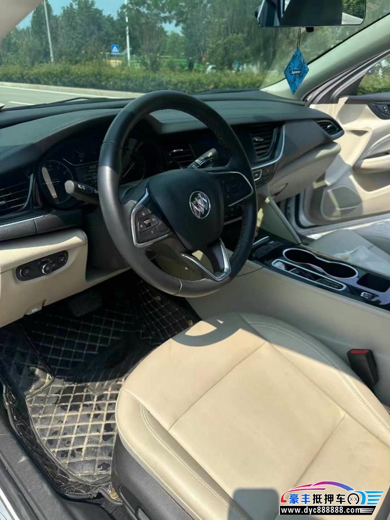 20年别克君威轿车抵押车出售