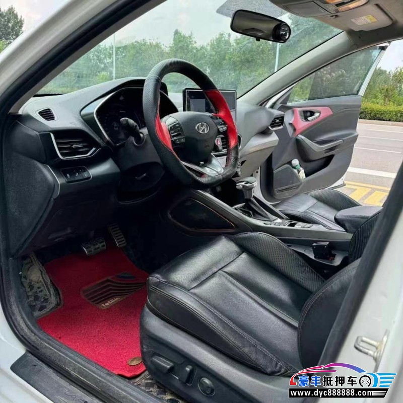 19年现代菲斯塔轿车抵押车出售