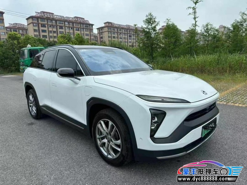 21年蔚来ES6轿车抵押车出售