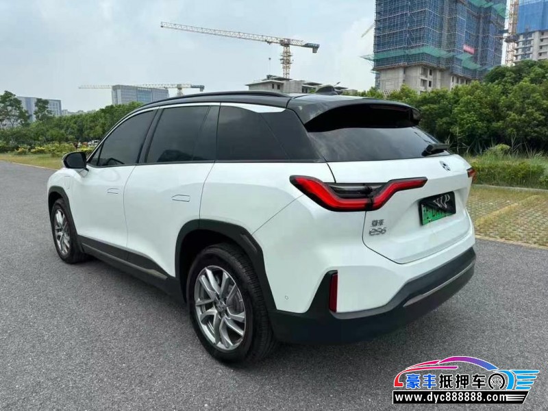 21年蔚来ES6轿车抵押车出售