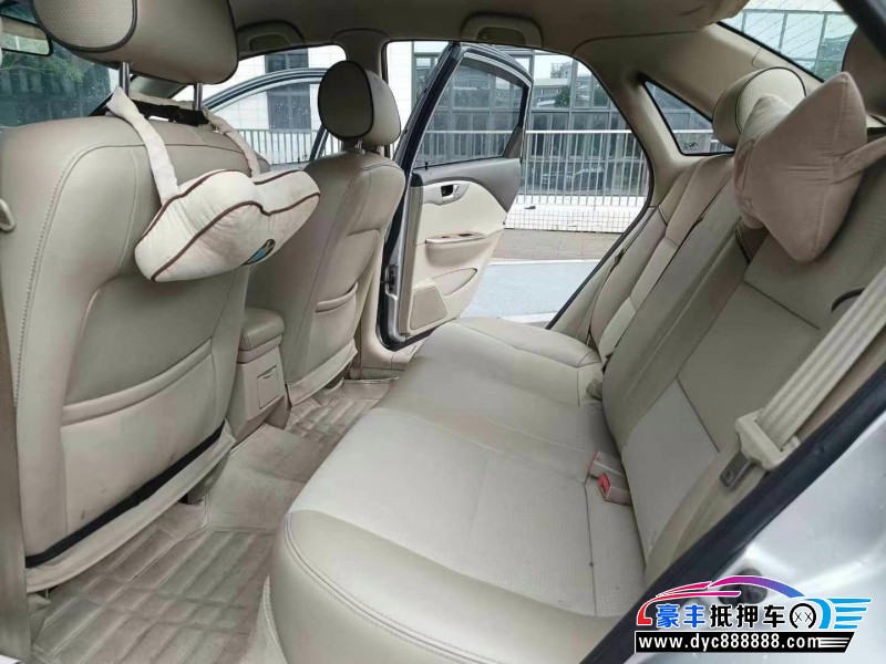 16年别克凯越轿车抵押车出售