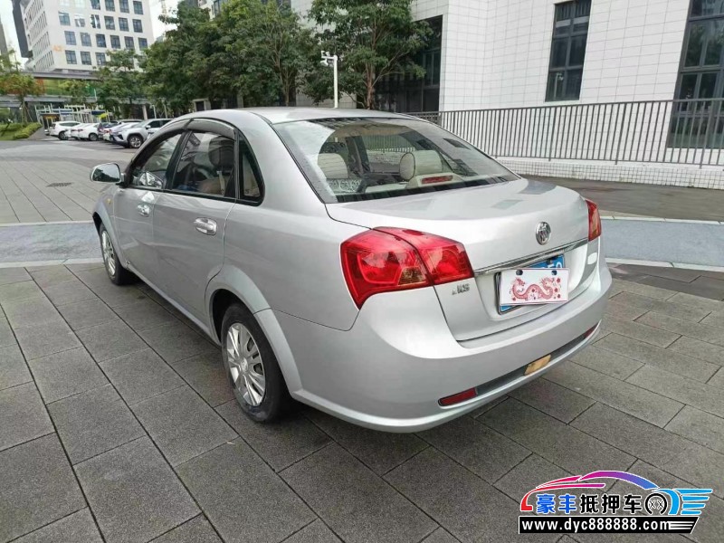 16年别克凯越轿车抵押车出售