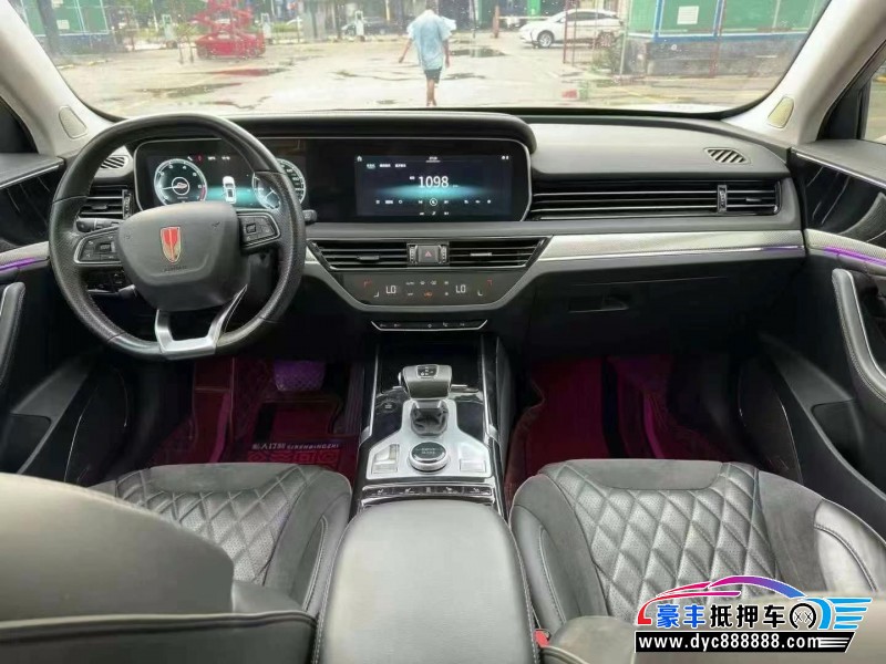 20年红旗HS5轿车抵押车出售