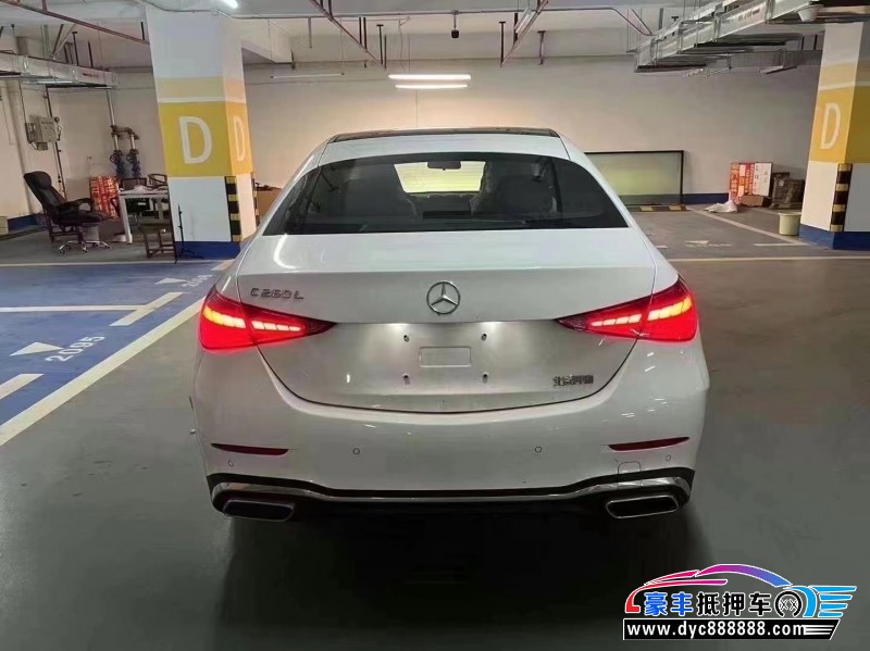 24年奔驰C轿车抵押车出售