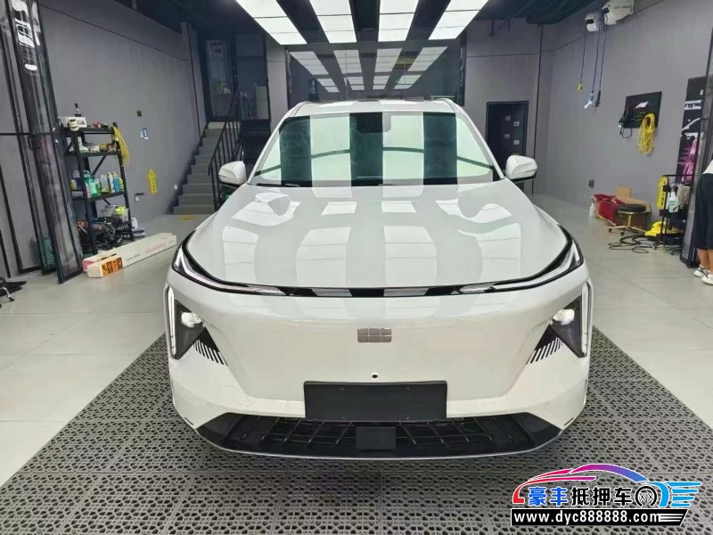 24年吉利银河L7轿车抵押车出售