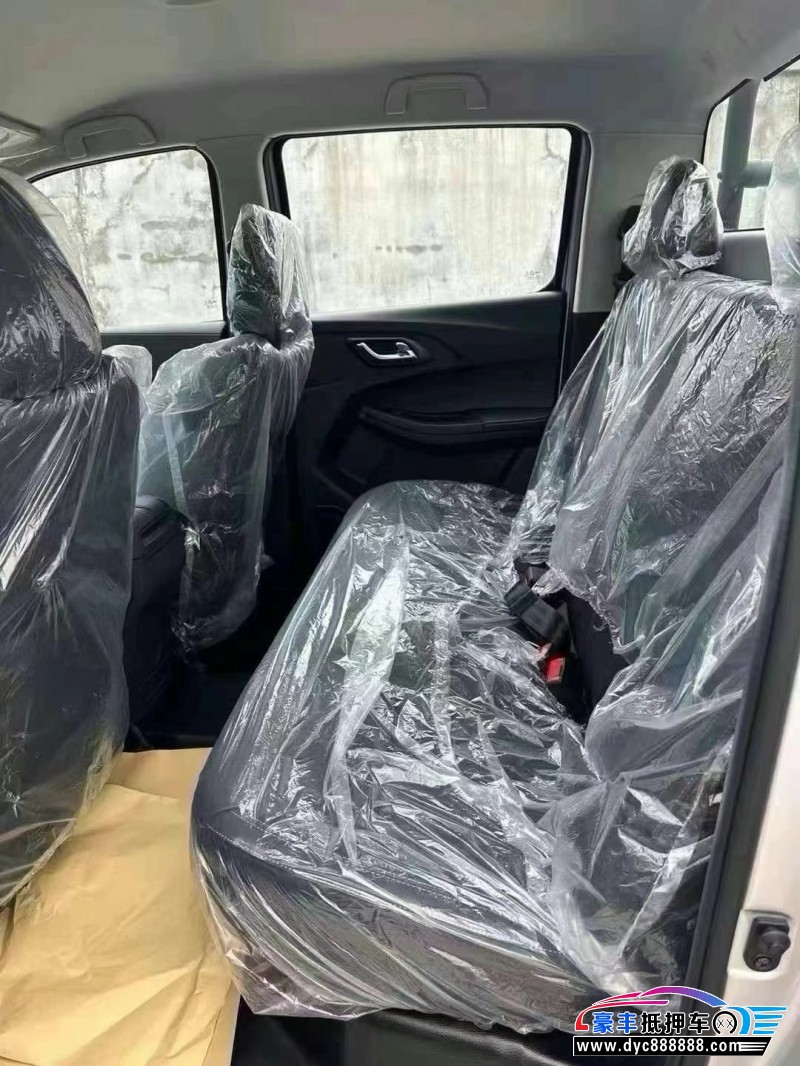 24年江铃宝典轿车抵押车出售