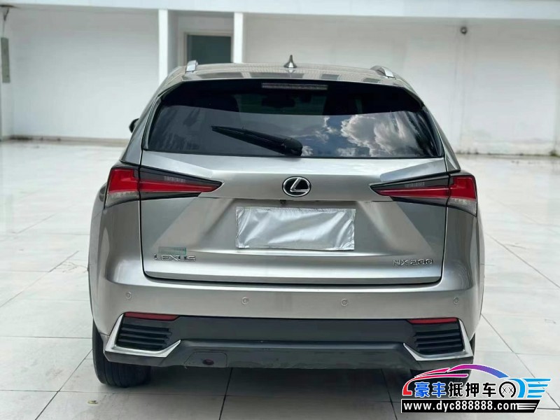 19年雷克萨斯NX轿车抵押车出售