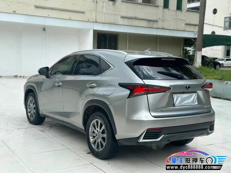 19年雷克萨斯NX轿车抵押车出售