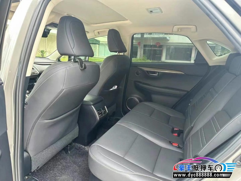 19年雷克萨斯NX轿车抵押车出售