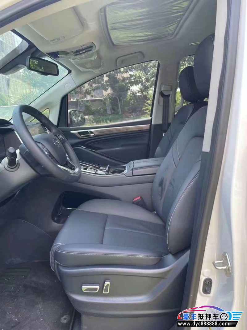 23年传祺M8轿车抵押车出售