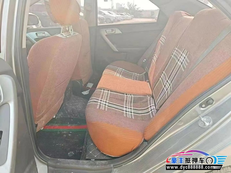 15年起亚福瑞迪轿车抵押车出售