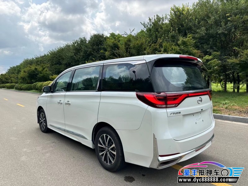 23年传祺M8轿车抵押车出售