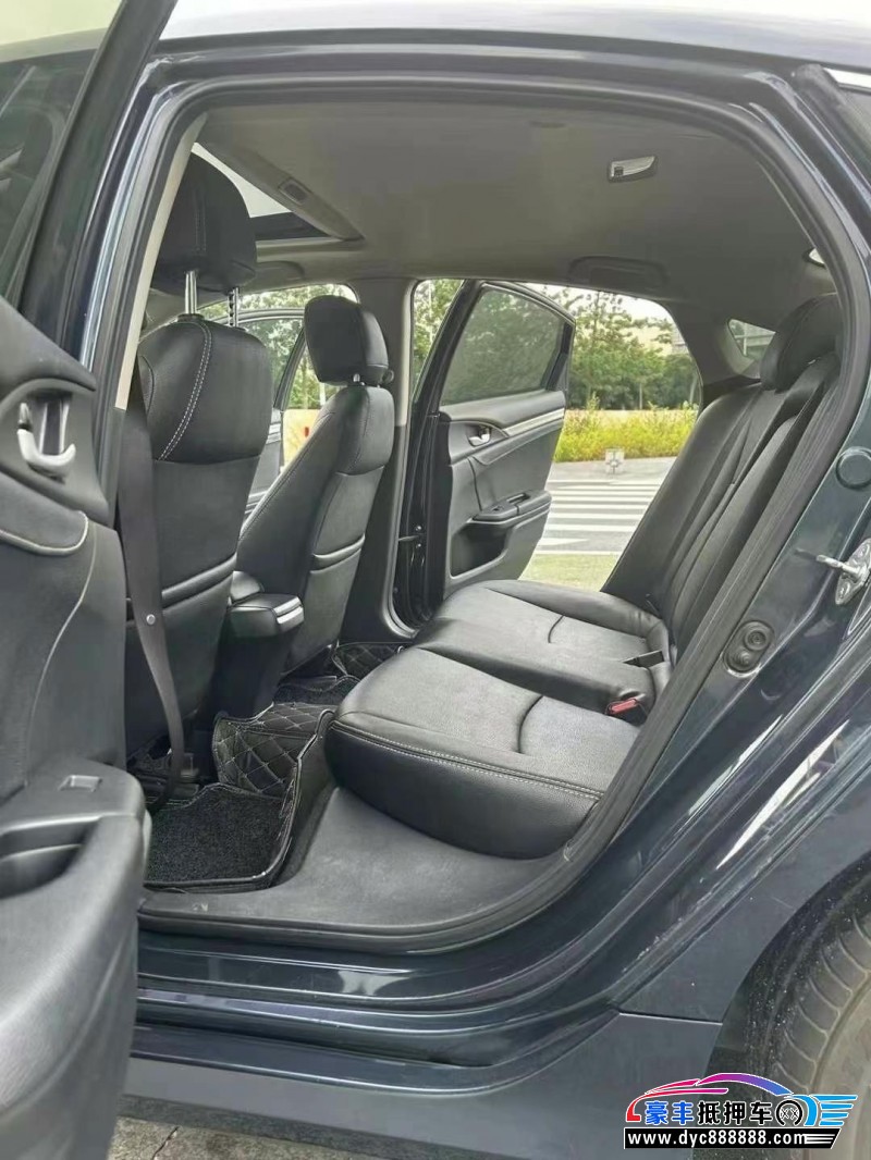 19年本田思域轿车抵押车出售