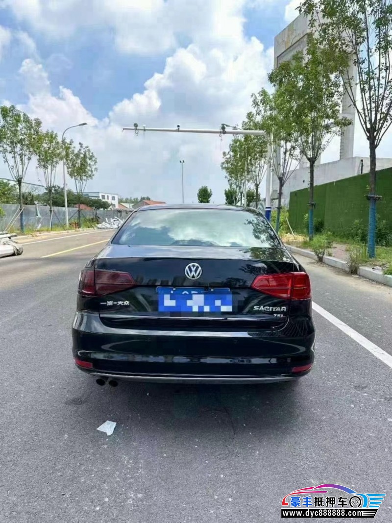 16年大众速腾轿车抵押车出售