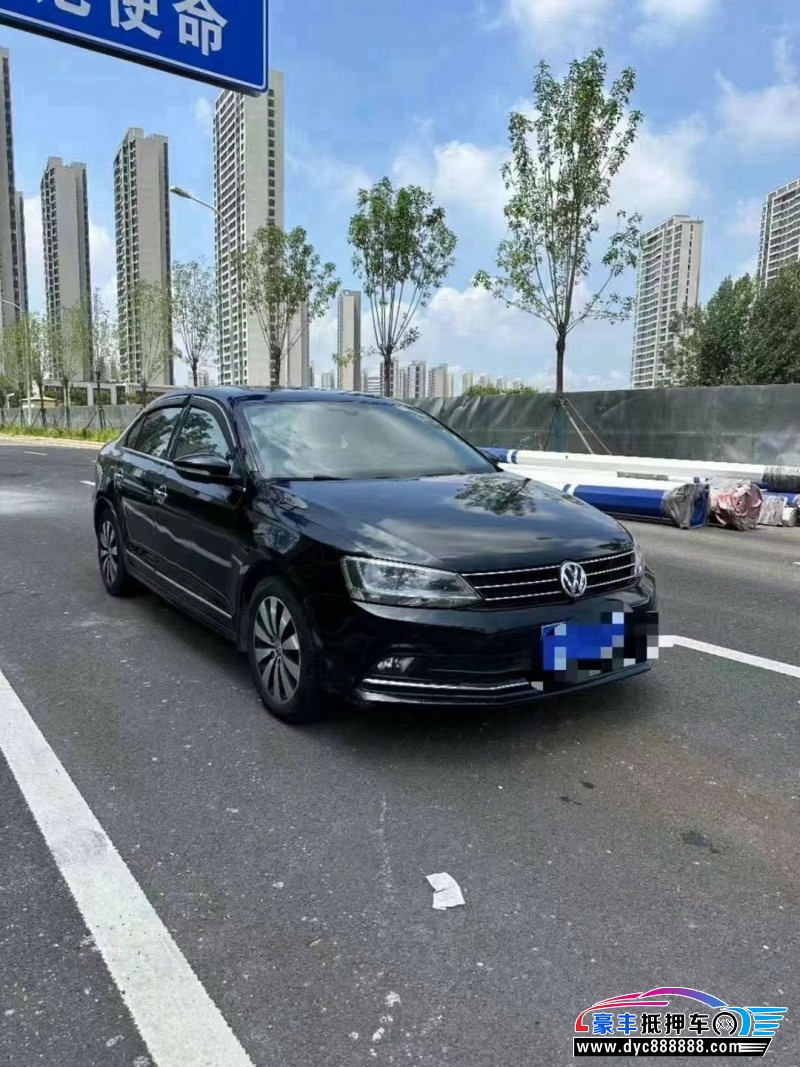 16年大众速腾轿车抵押车出售