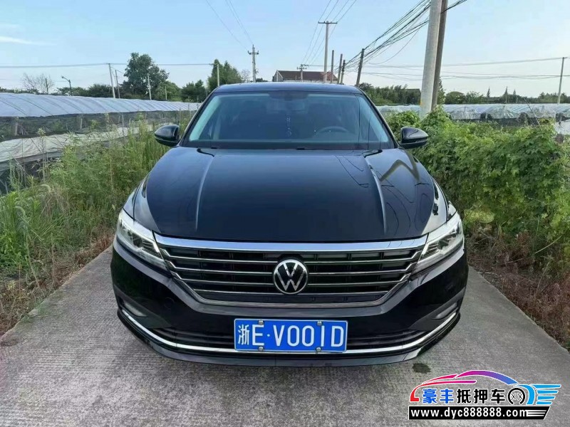 22年大众速腾轿车抵押车出售