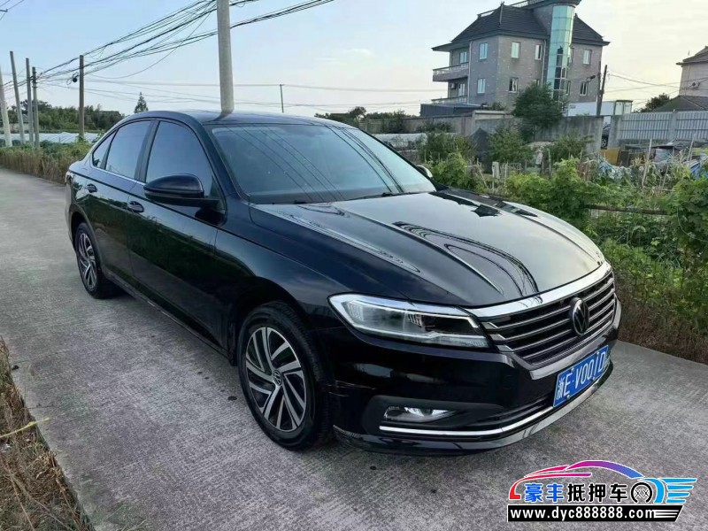 22年大众速腾轿车抵押车出售