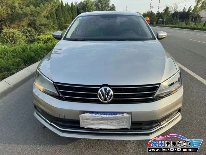 16年大众速腾轿车抵押车出售