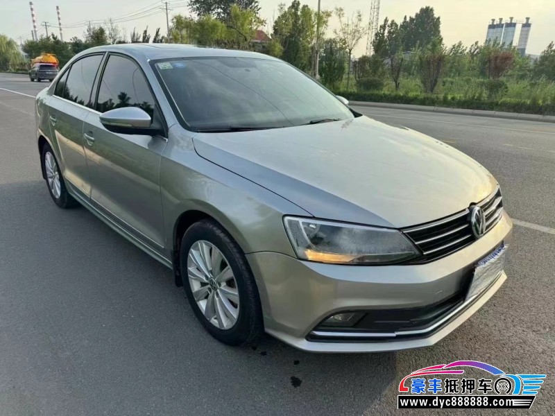 16年大众速腾轿车抵押车出售