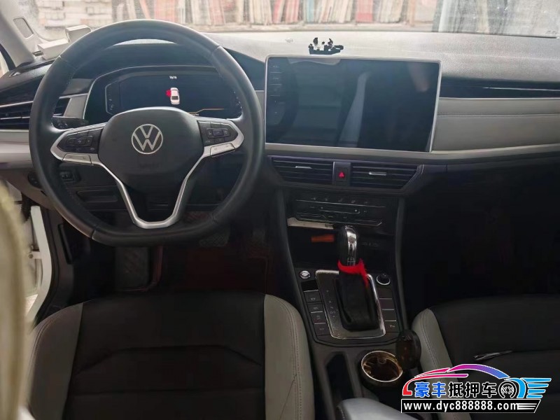 22年大众宝来轿车抵押车出售