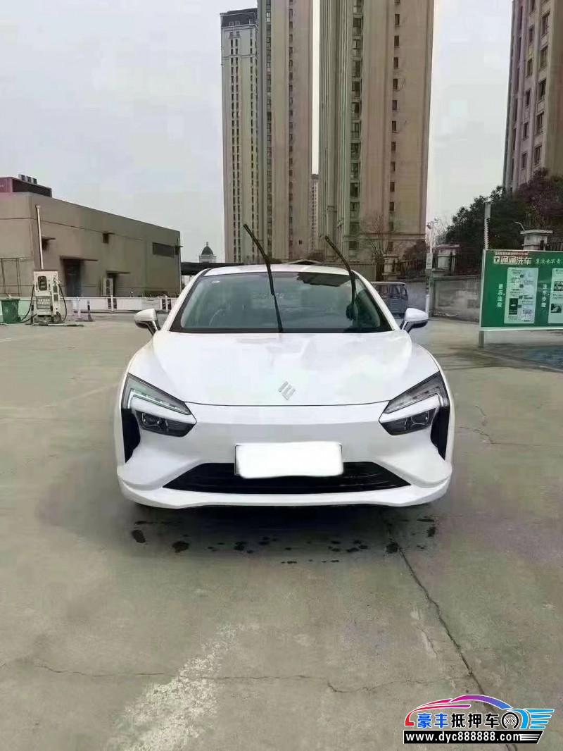 24年雷诺羿轿车抵押车出售