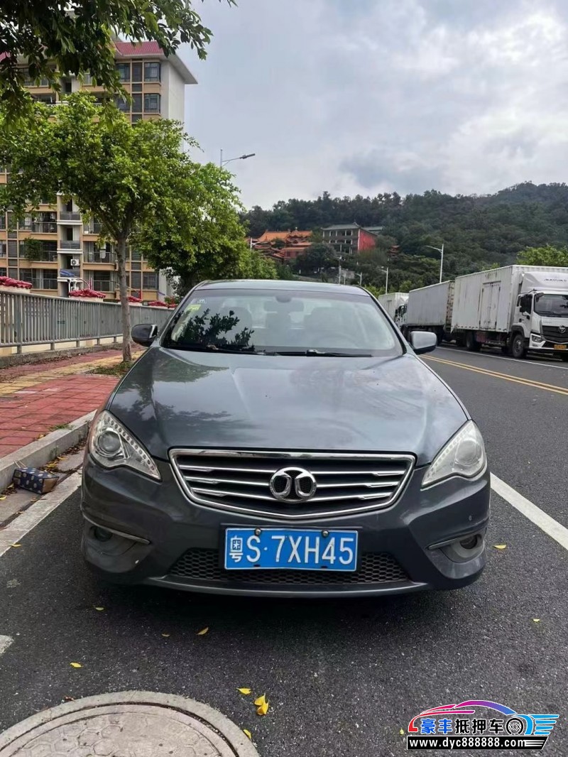 17年北汽绅宝D70轿车抵押车出售