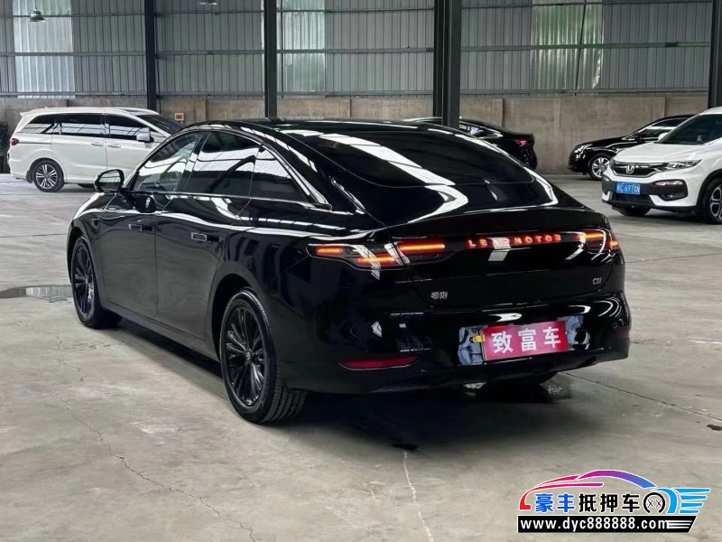 24年零跑c01轿车抵押车出售