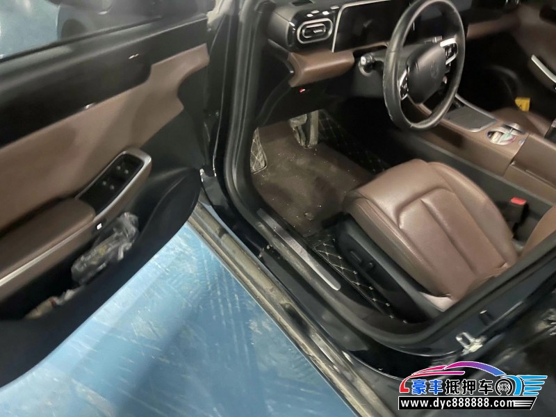 23年零跑c01轿车抵押车出售