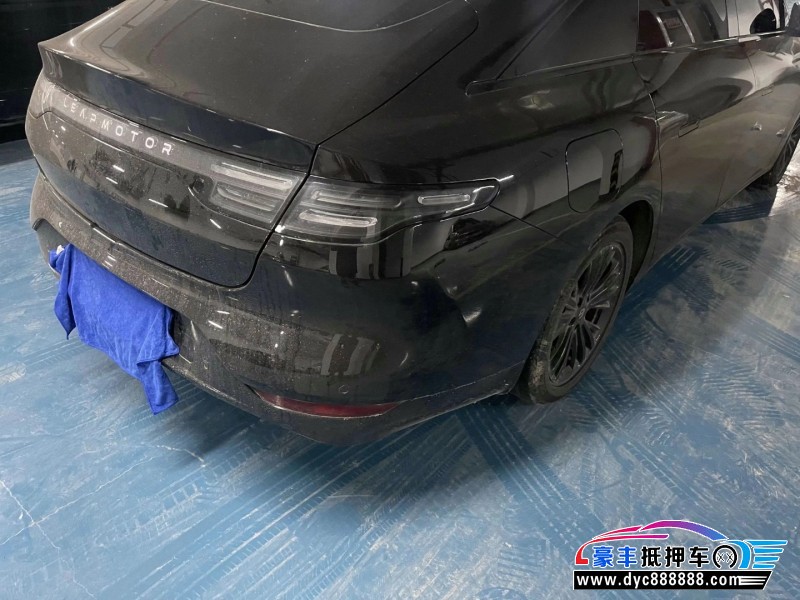 23年零跑c01轿车抵押车出售